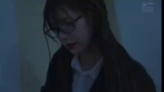 美国丽人吃麻辣烫跟邻桌的少妇喝了个酒，第二天她老公不在家我就去了检界內察瞰